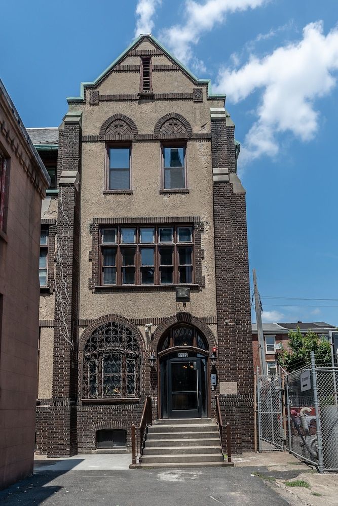 undefined Alina & Fanny - Philadelphia Brandywine 2