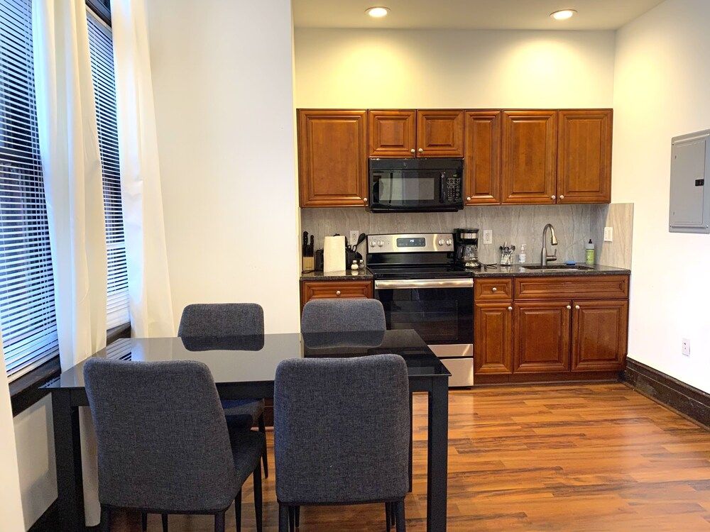 undefined Alina & Fanny - Philadelphia Brandywine 4