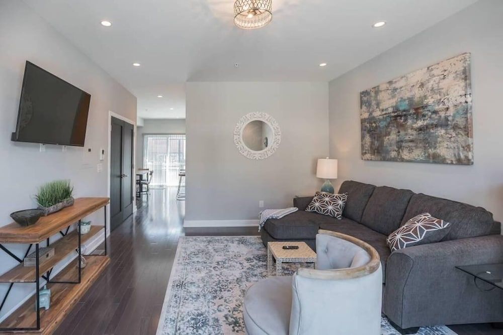 undefined 755 Capitol - B in Philadelphia