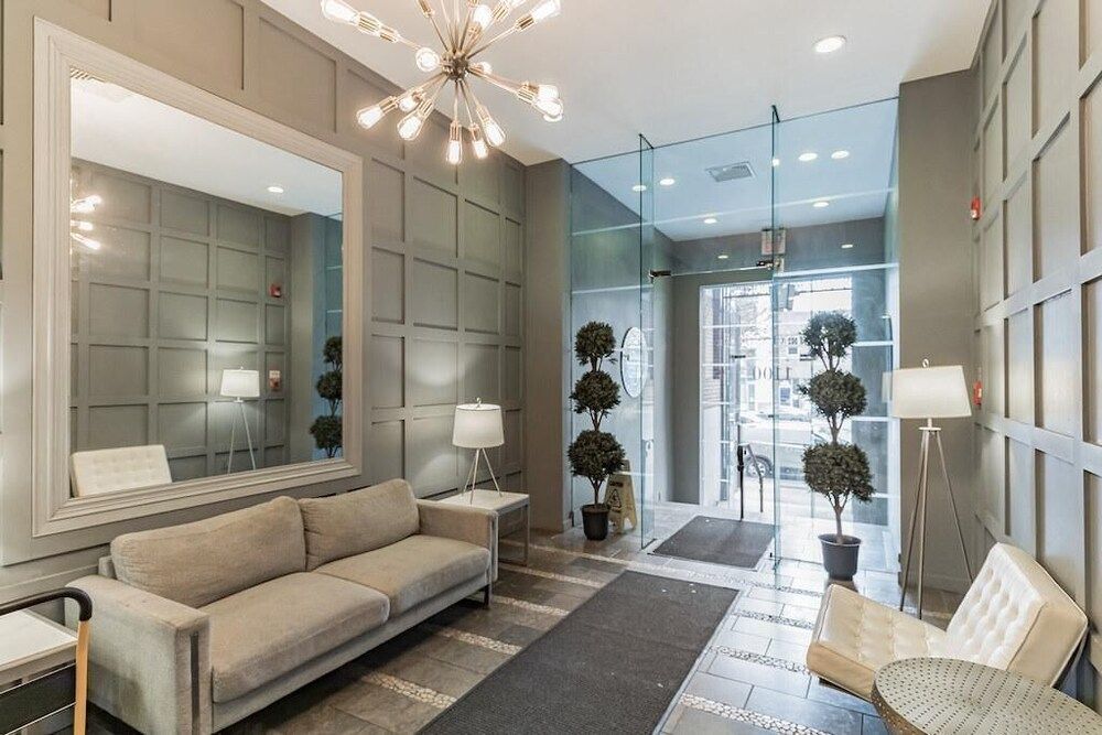 undefined 1100 South Broad Street 7