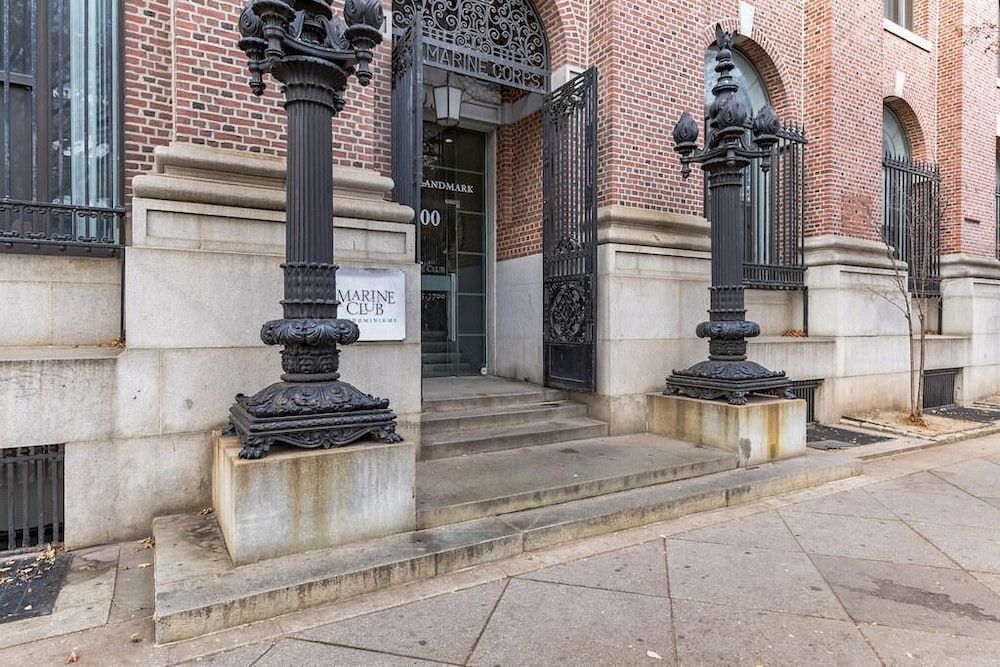 undefined 1100 South Broad Street 8