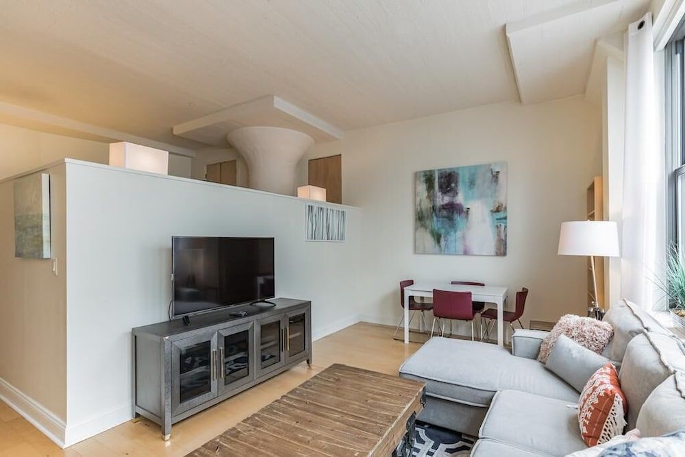 undefined 1100 South Broad Street 3