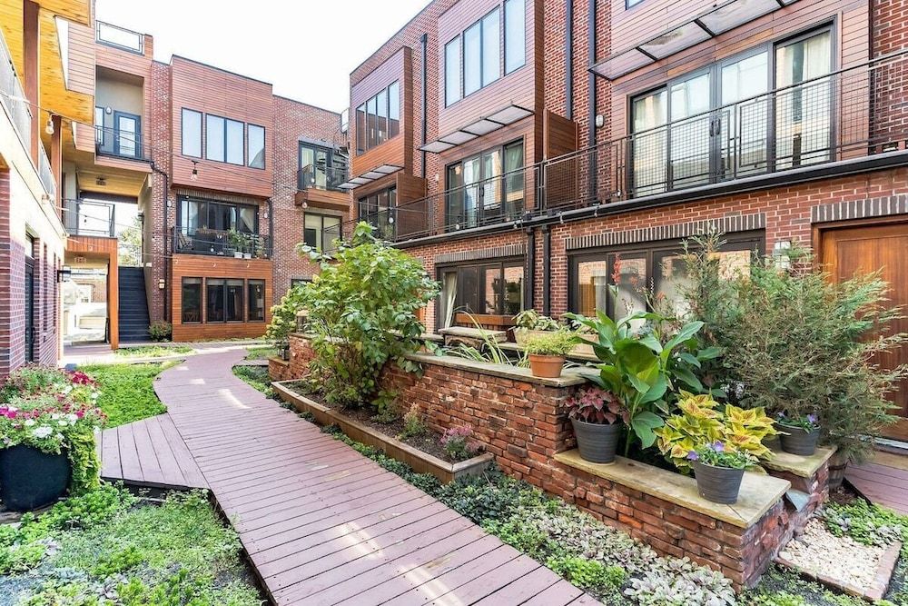 undefined 1247 E Columbia Ave 7