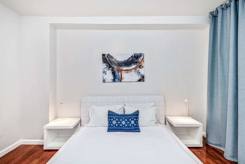 undefined New and Cozy 1BD Apt in the Heart of Philly! 2