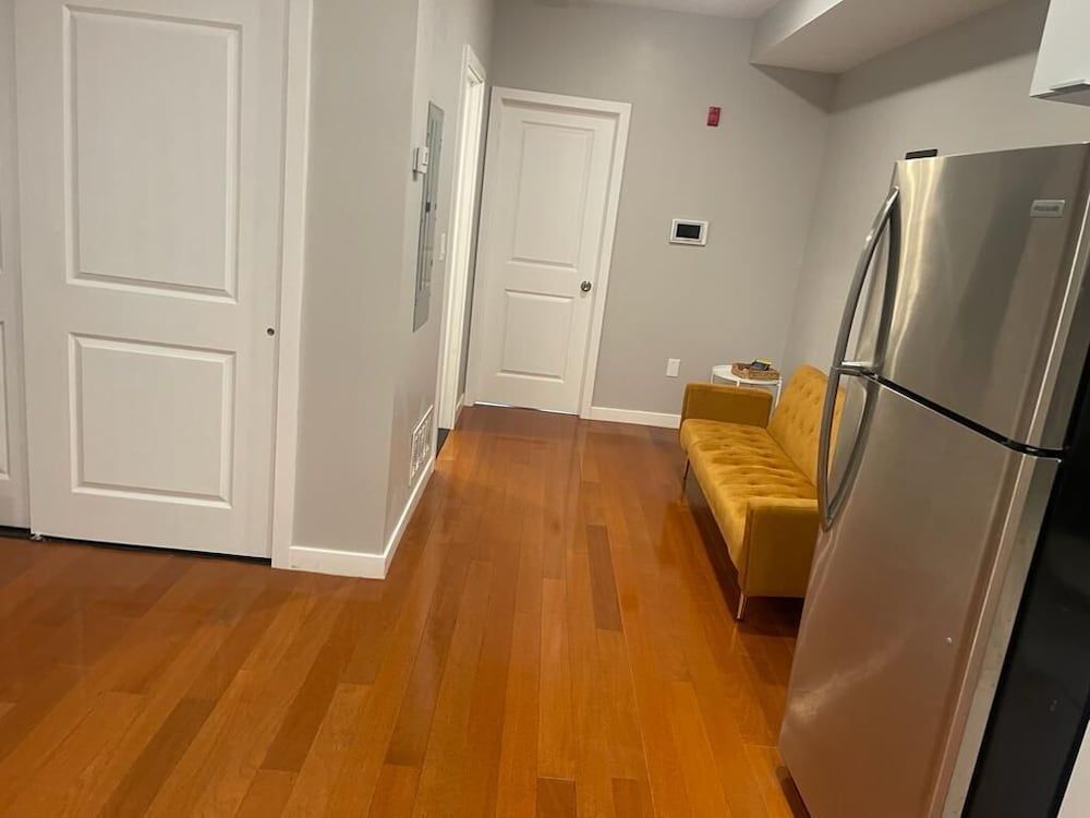 undefined Philadelphia Central Apartments 8