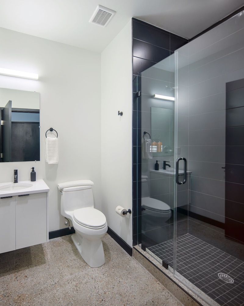 Kasa The Niche University City Philadelphia Queen Room (Self Check-in with Virtual Front Desk) 11