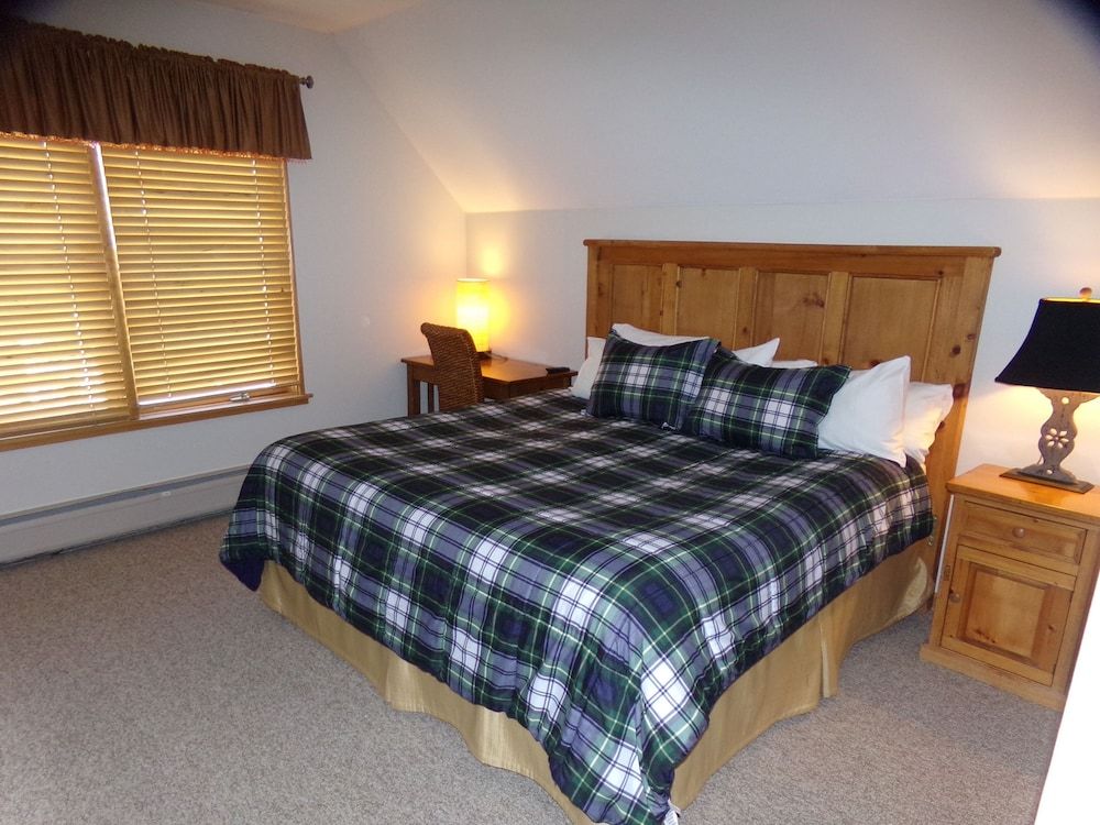 Condo, Multiple Beds (Black Bear 2 Bed 2 Bath BBCS)
