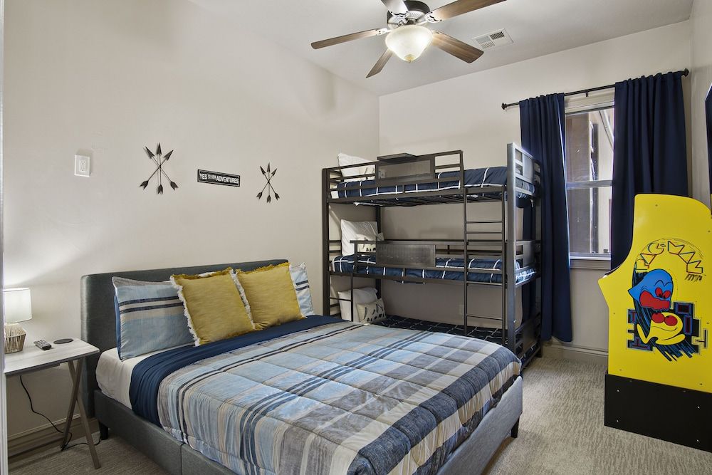 Condo, Multiple Beds, Balcony, Mountain View (Sunset Hideaway)