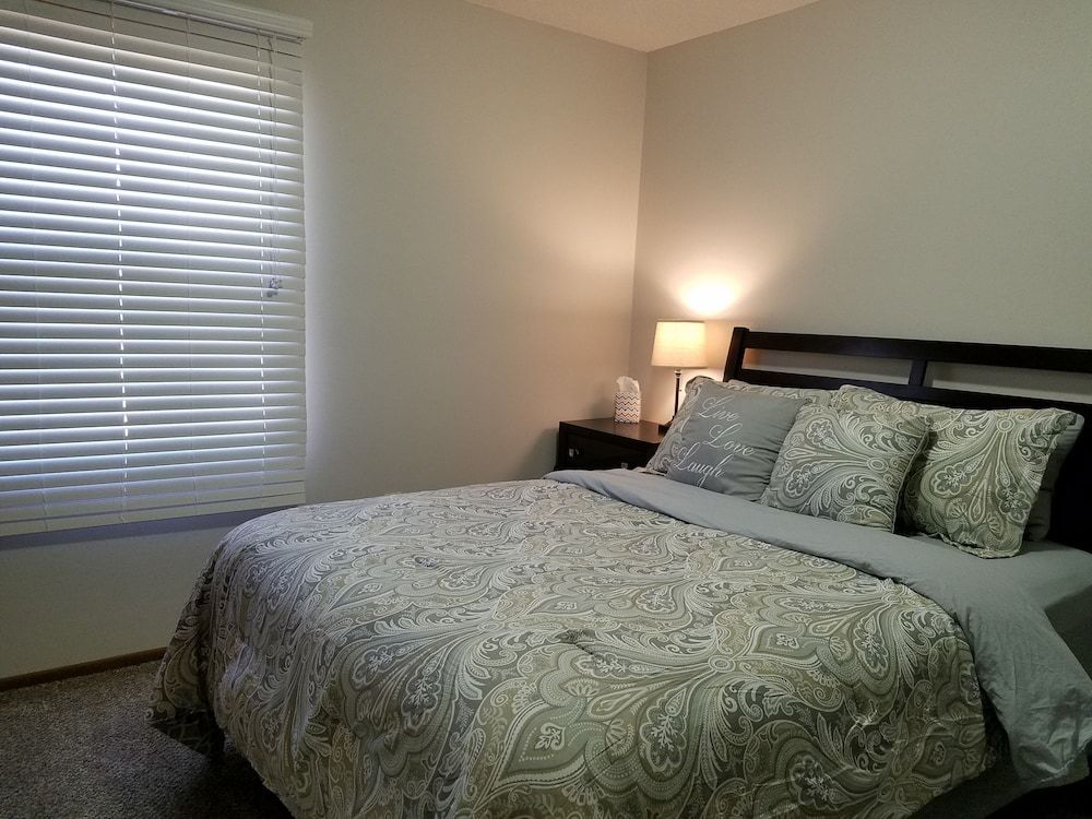 Townhome, 2 Queen Beds, Non Smoking, Garden View
