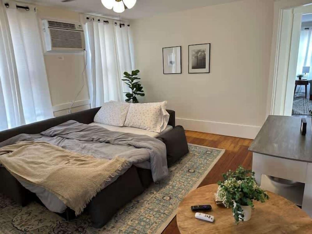 Condo, 1 Queen Bed, Fireplace