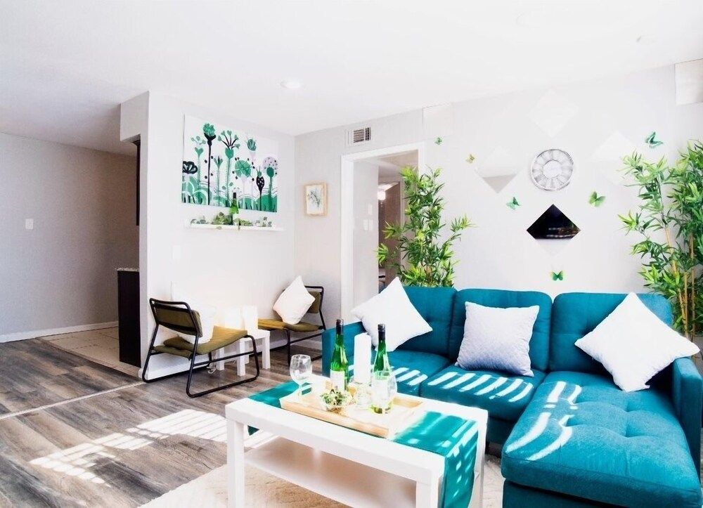 Paragon Apartments