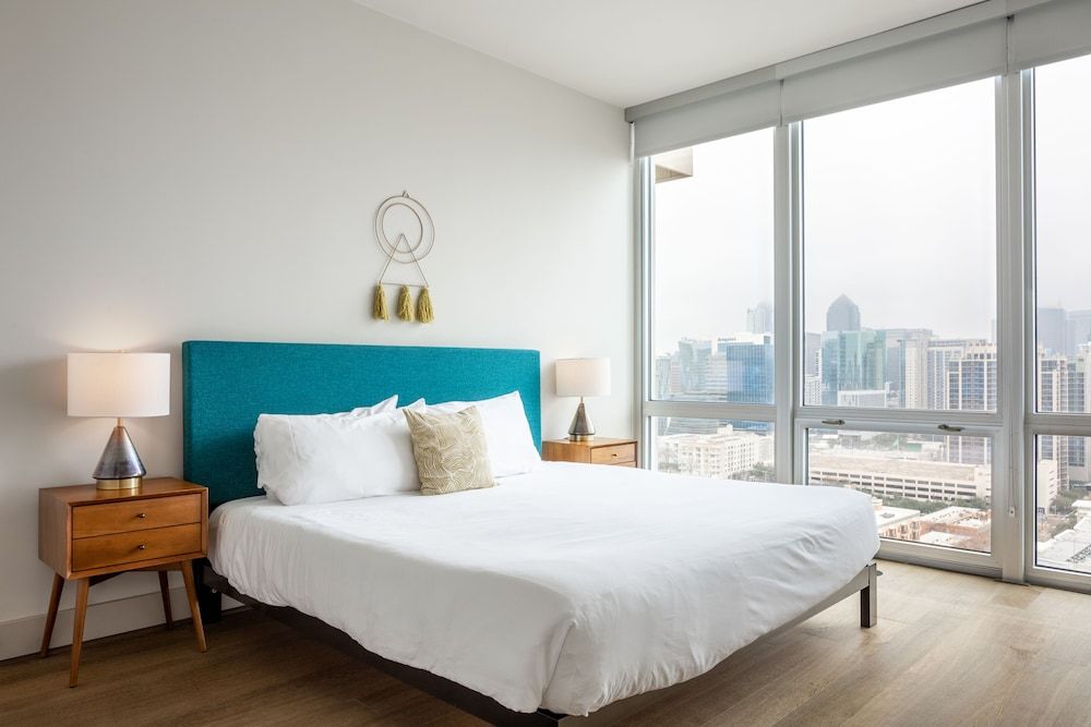 One Bedroom Apartment