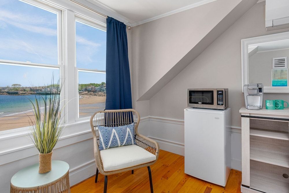 Premium Room, 1 King Bed, Patio, Ocean View