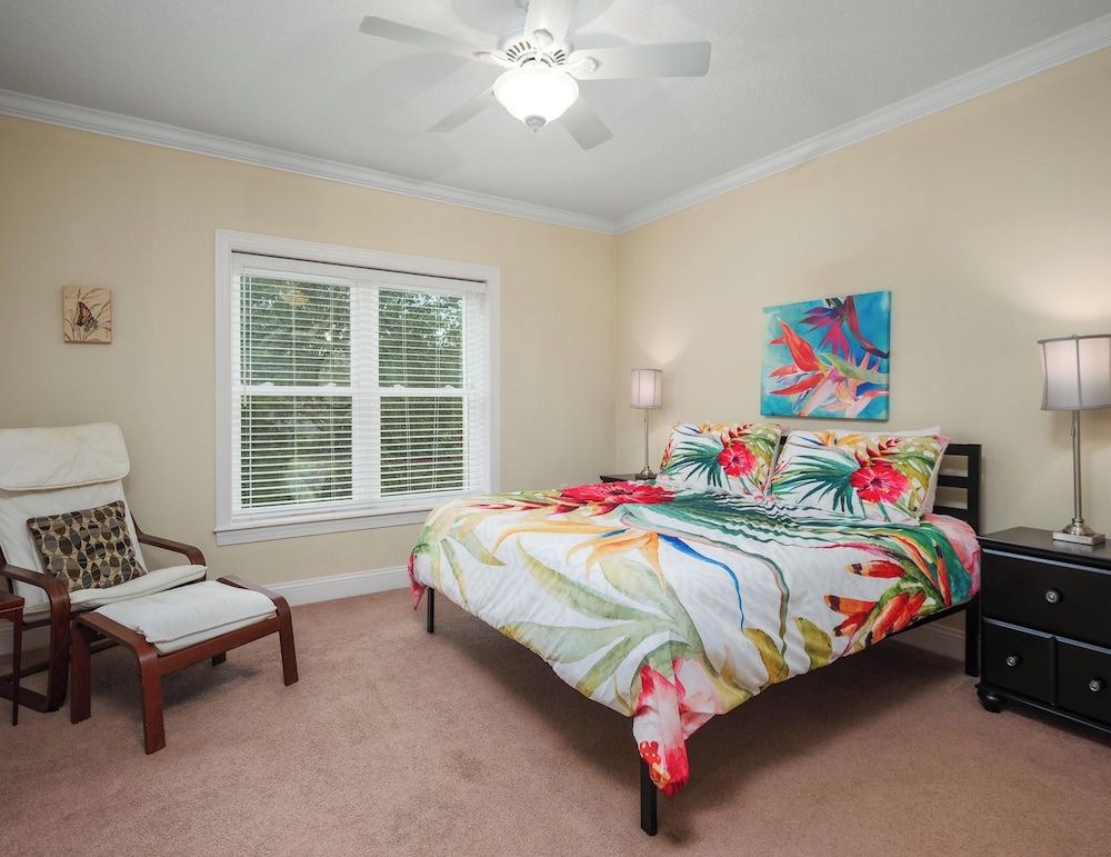 Condo (3 Bedrooms)
