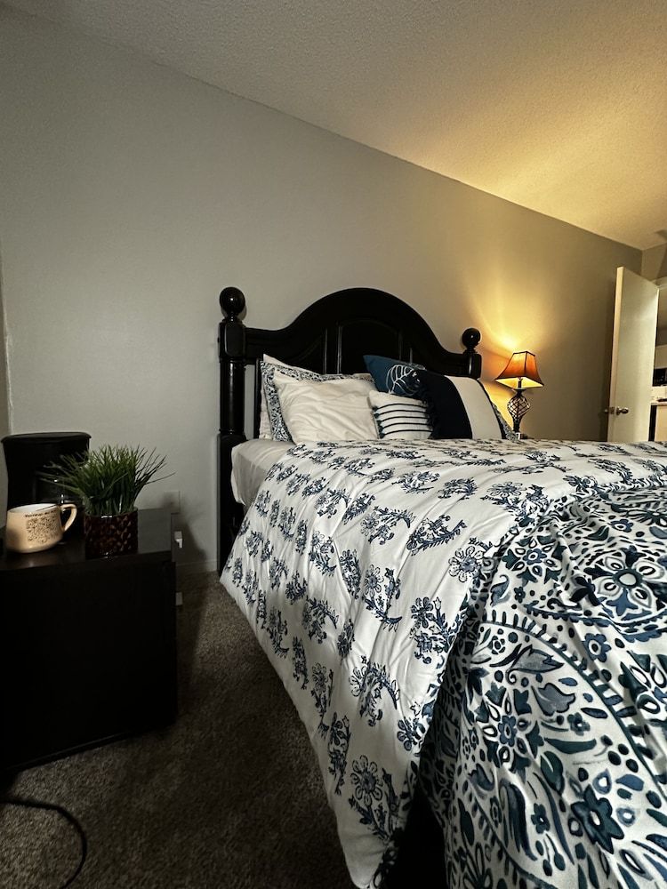 Royal Condo