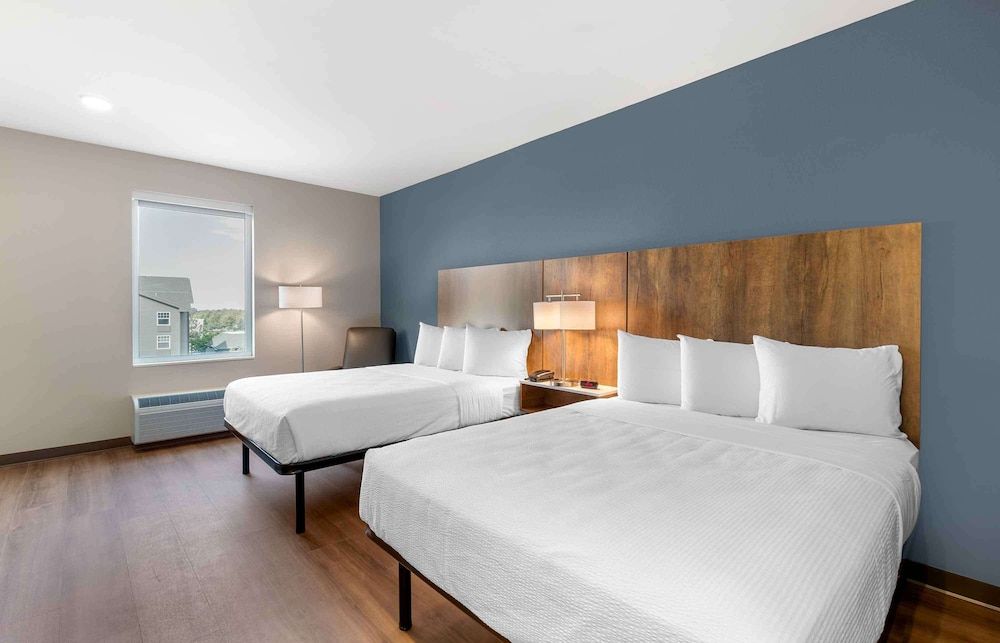 Standard Studio, 2 Queen Beds, Non Smoking, Refrigerator & Microwave
