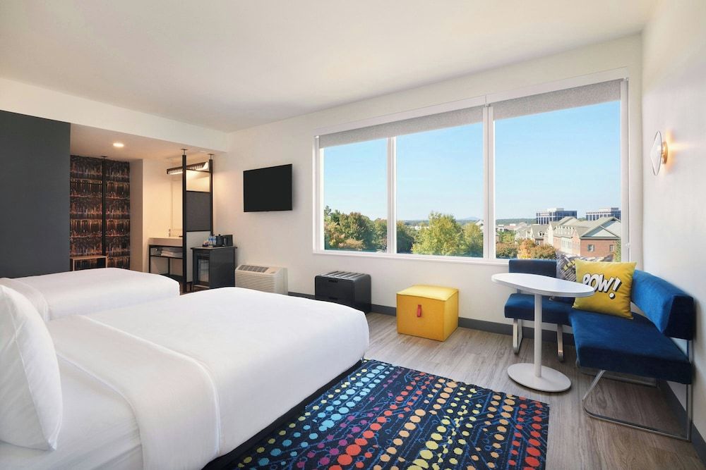 Room, 2 Queen Beds, Non Smoking