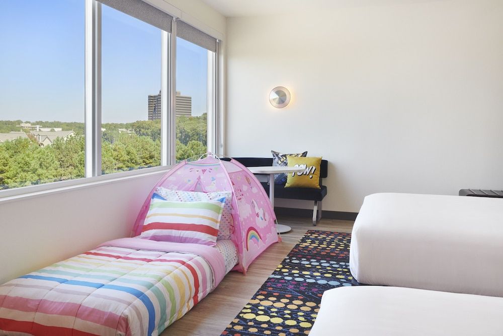 Room, 2 Queen Beds, Non Smoking, City View