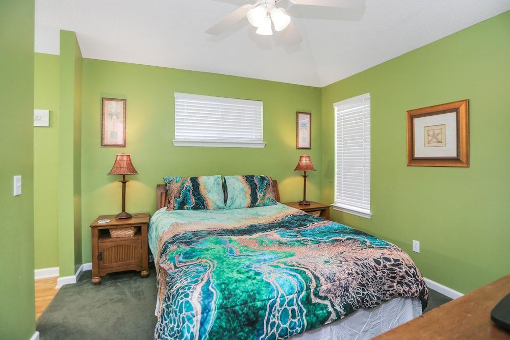 House, Multiple Beds (Barrier Dunes 125  Totally Beachin)