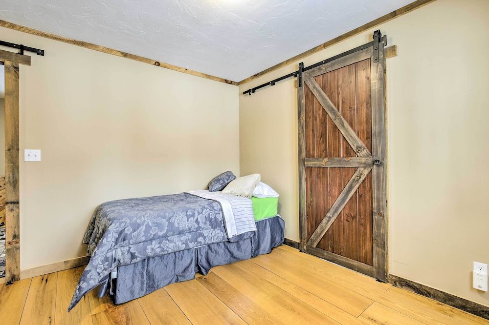 House (4 Bedrooms)