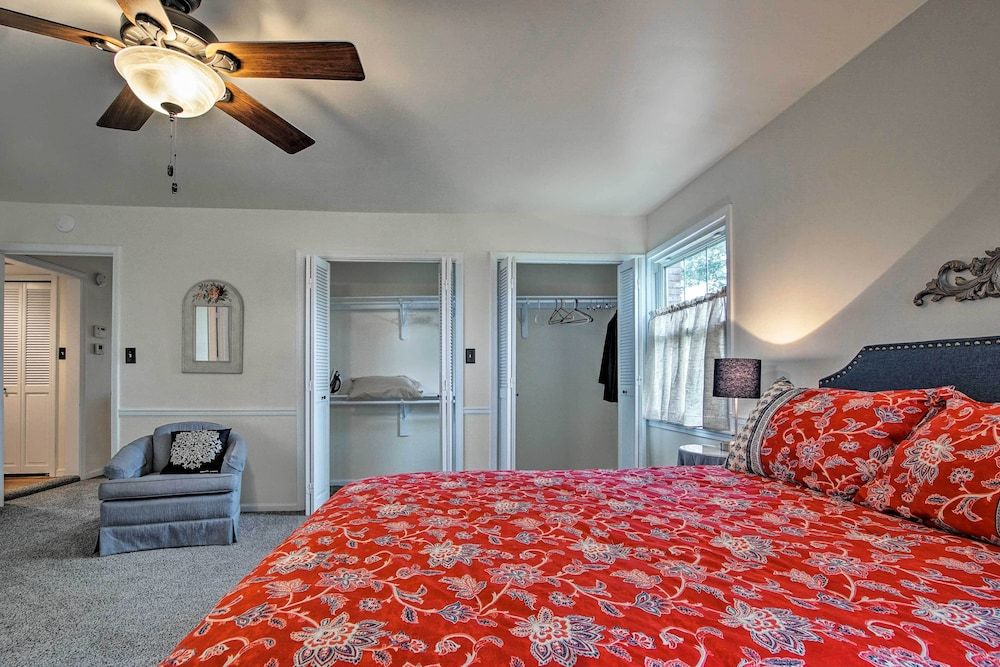 House (4 Bedrooms)