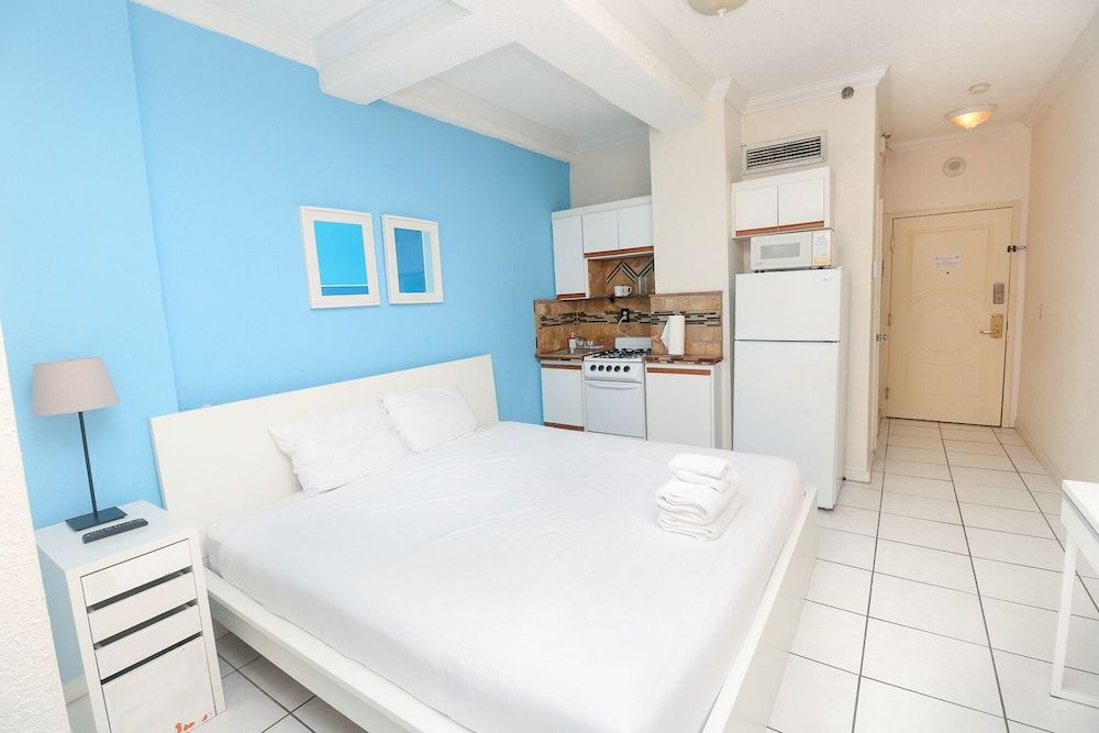 Apartment (1 Bedroom)