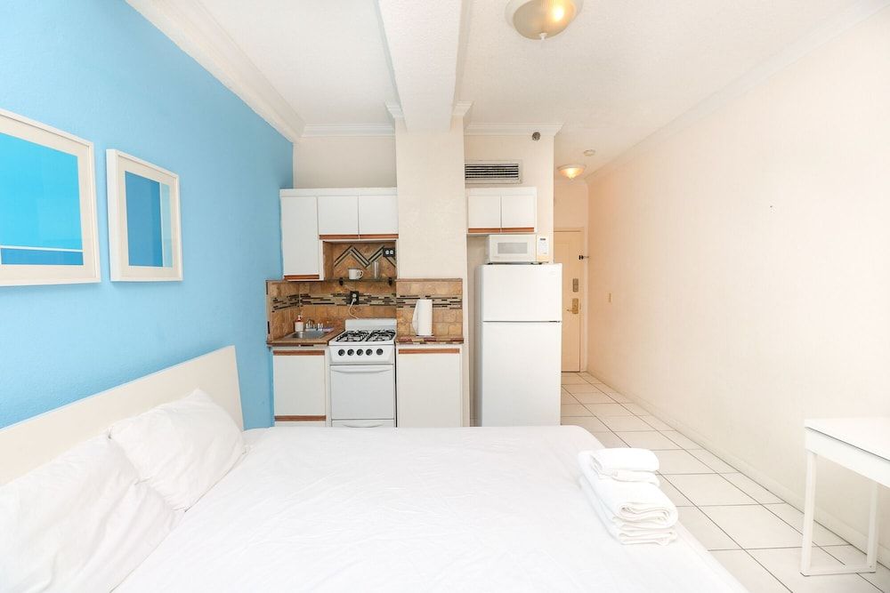 Apartment (1 Bedroom)