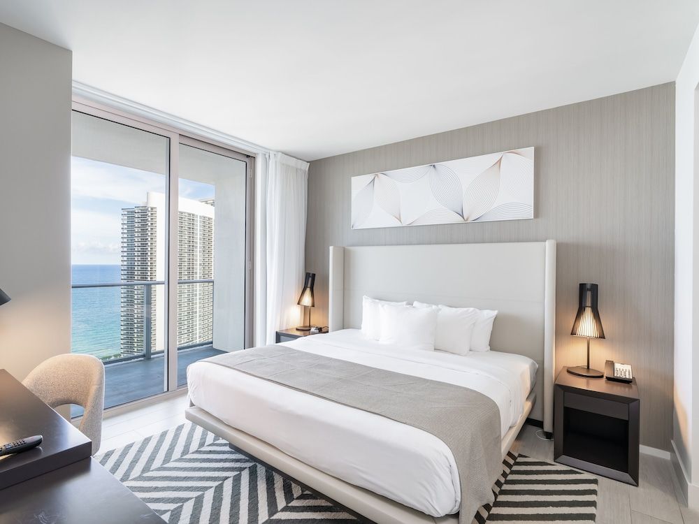 Panoramic Condo