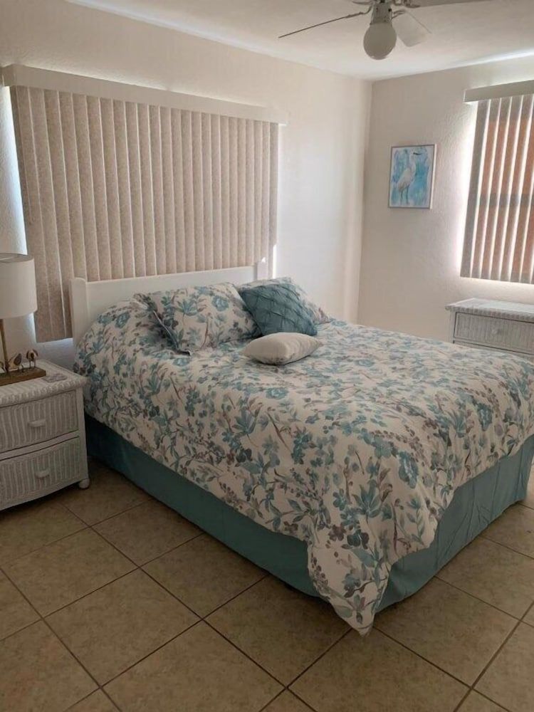 House, 1 Queen Bed (Touch Of Paradise)