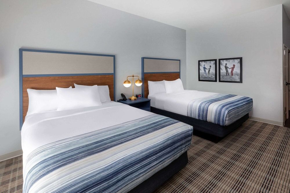 Room, 2 Queen Beds, Non Smoking