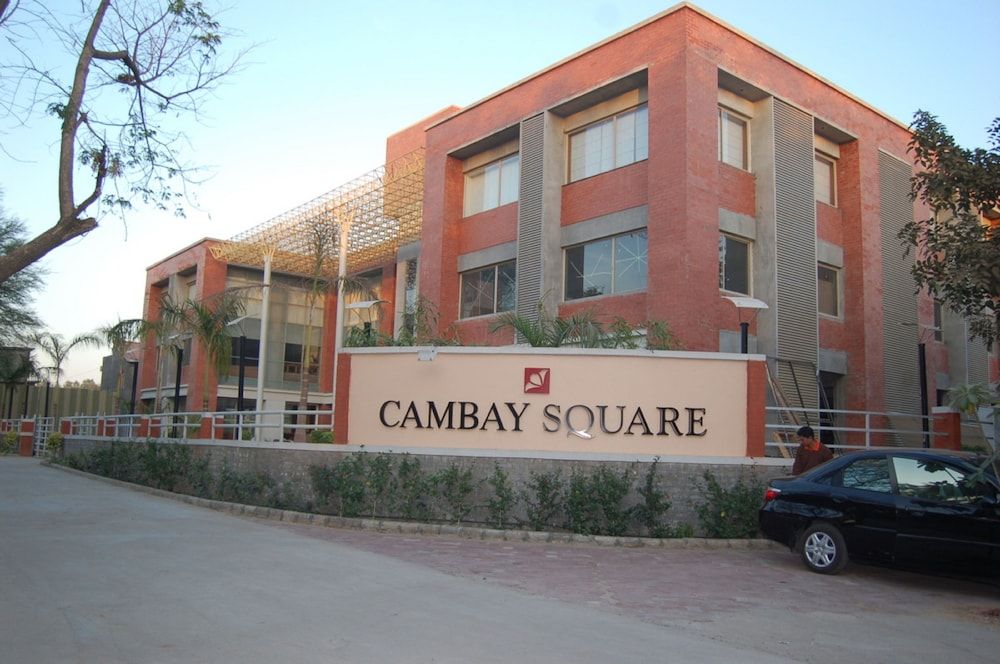 undefined Cambay Sapphire