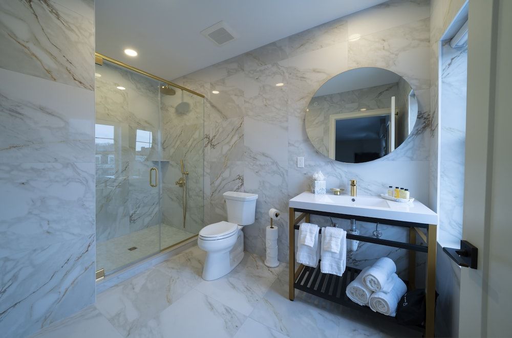 Deluxe Double Room, 1 King Bed, Balcony