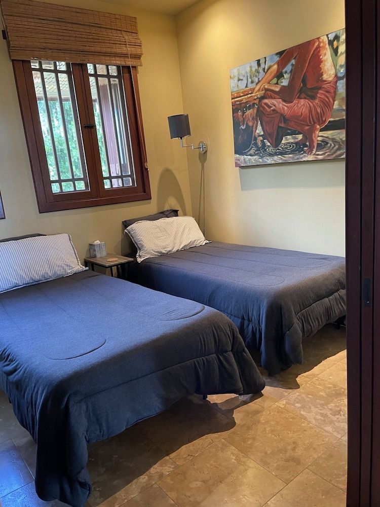 House, 2 Bedrooms