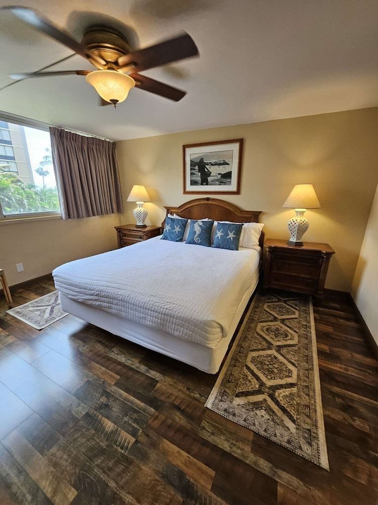 Condo, 2 Bedrooms