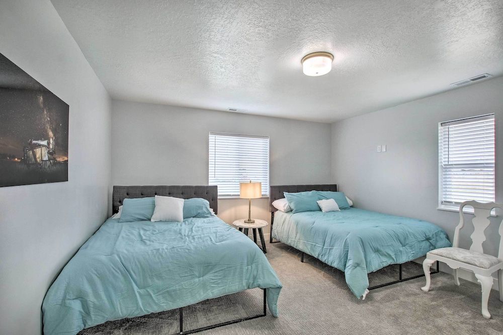 House (4 Bedrooms)