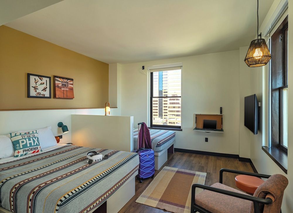 Moxy Phoenix Downtown Urban Queen Room with Two Queen Beds 3