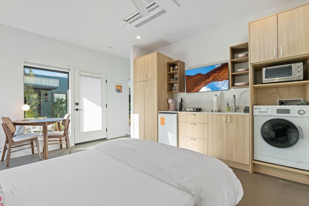 4Square Complex Deluxe Apartment, 2 Bedrooms, Non Smoking, Connecting Rooms 4