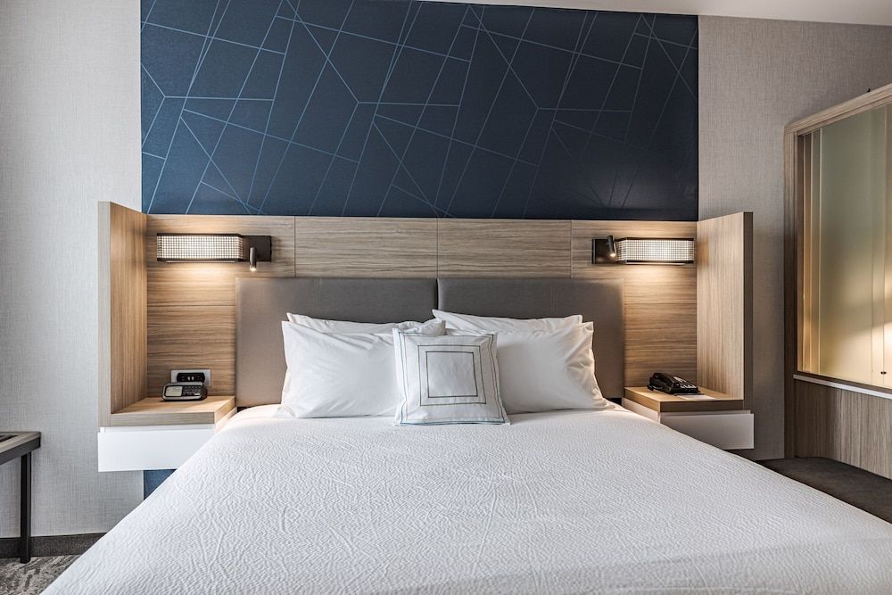 SpringHill Suites by Marriott Detroit Sterling Heights Suite, 2 Queen Beds (Mobility Accessible, Tub) 5