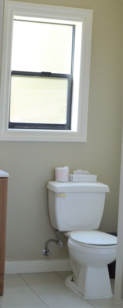 Studio 9 Fort Bragg, LLC. Standard Single Queen 9