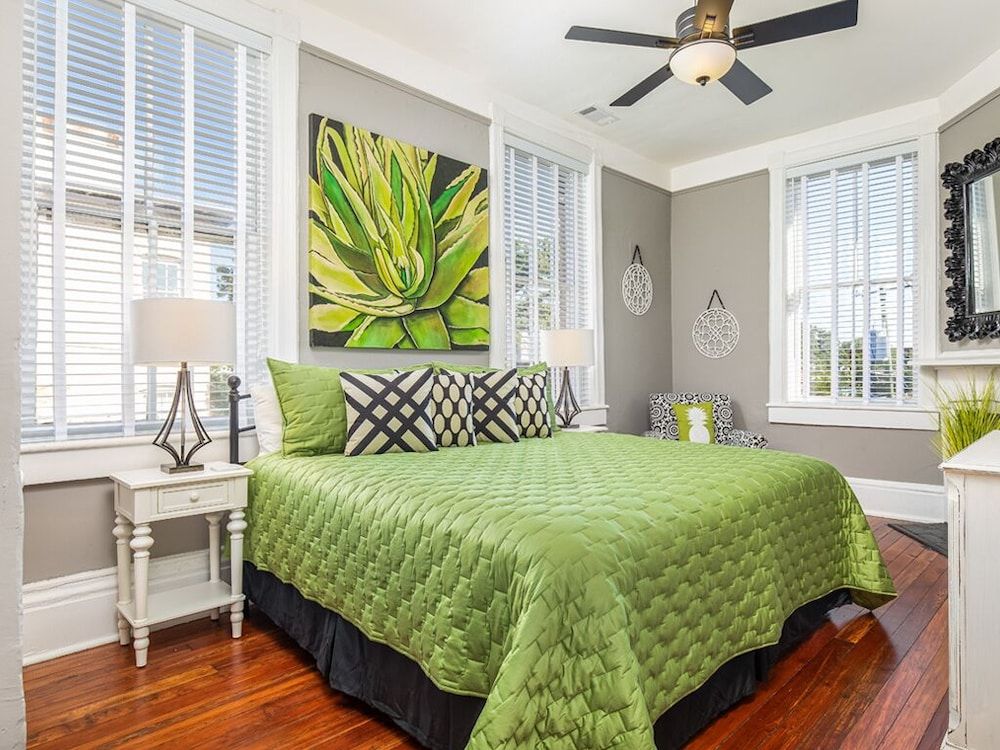 Whitaker By Design House, Multiple Beds, Kitchen, Garden View 9