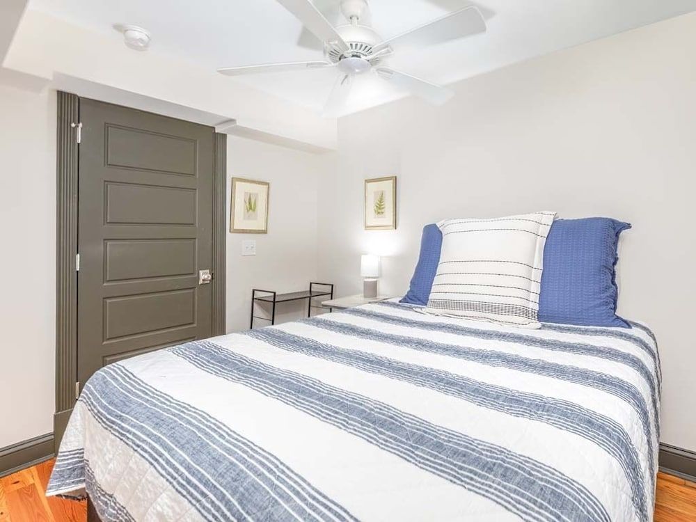 Waldburg Garden Condo, 1 Queen Bed with Sofa bed, Kitchen, Garden View 2