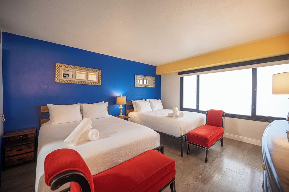 undefined Stay Together Suites | Cozy Strip Condo 7