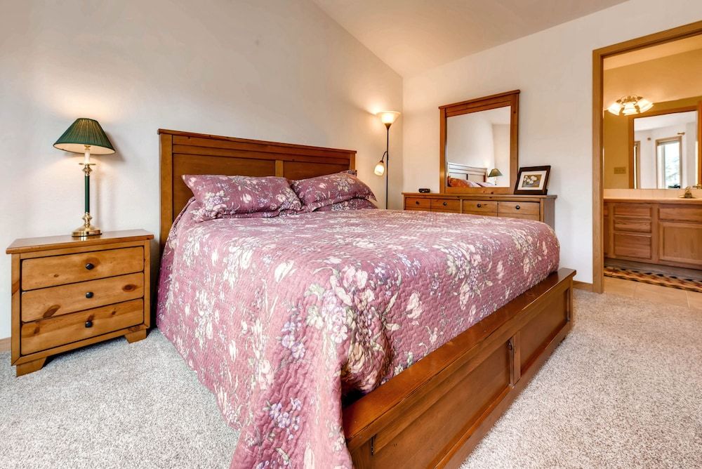 Comfort Condo, 3 Bedrooms, Kitchen