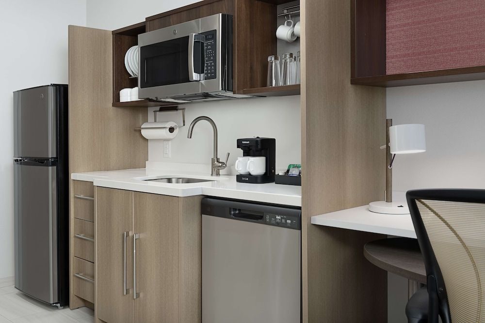 Studio, 2 Queen Beds, Accessible (Hearing)