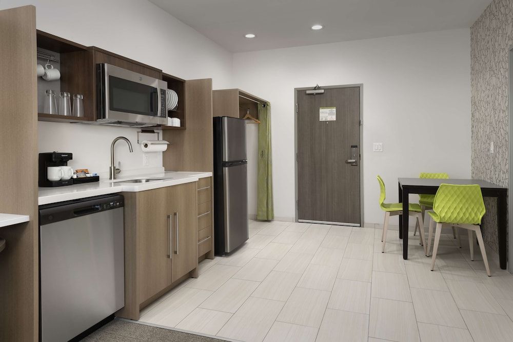Studio Suite, 2 Queen Beds, Accessible, Bathtub