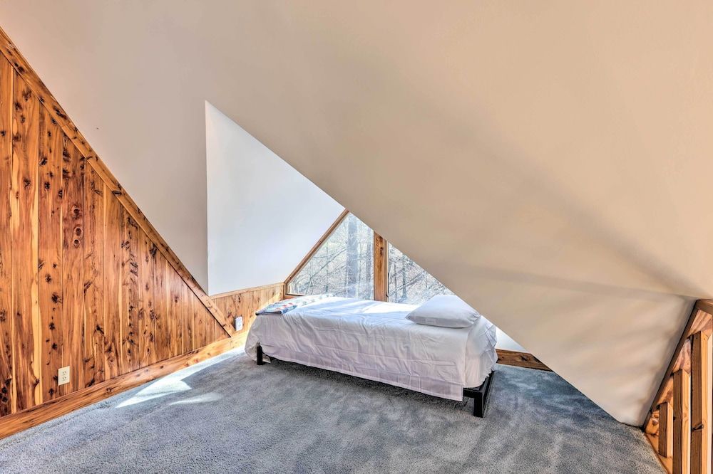 House (2 Bedrooms)