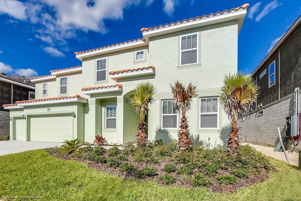 House (7013OWS 14 Bed 11 Bathroom)