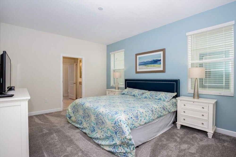 House, Multiple Beds (C701PBD- The Retreat at ChampionsGate)