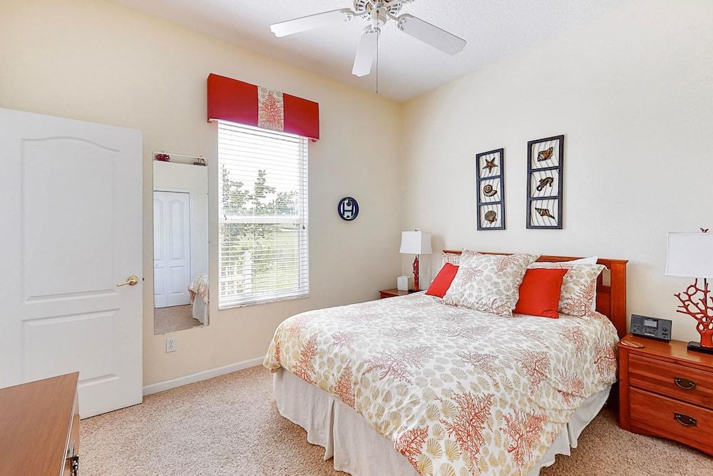House, Multiple Beds (Julie and Johnathan's Highlands Reser)
