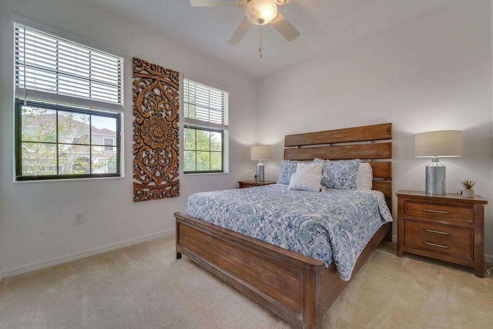 House, Multiple Beds (Beautiful Providence Vacation Home)